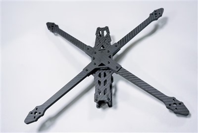 Dongguan Juli Composite Technology Co., Ltd. om te presenteren op de 2025 Dubai International Low...